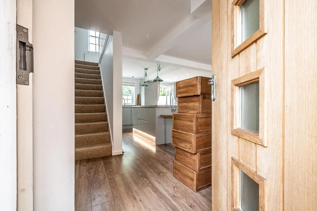 Cosy Cottage In Central Topsham With Parking Exeter